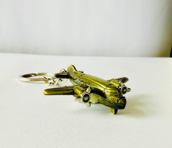 Vintage Brass Airplane Keychain – Perfect for Travel Lovers and Collectors