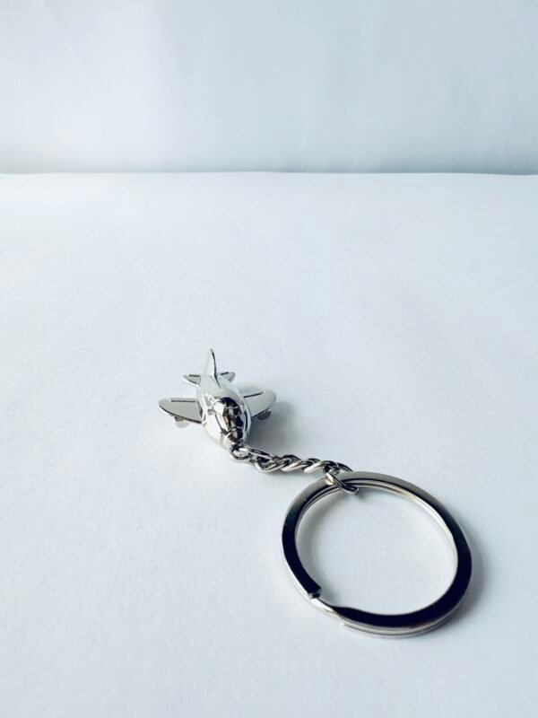 Luxury Aircraft Keychain – Sleek Silver Finish for Bags & Keys - Image 3