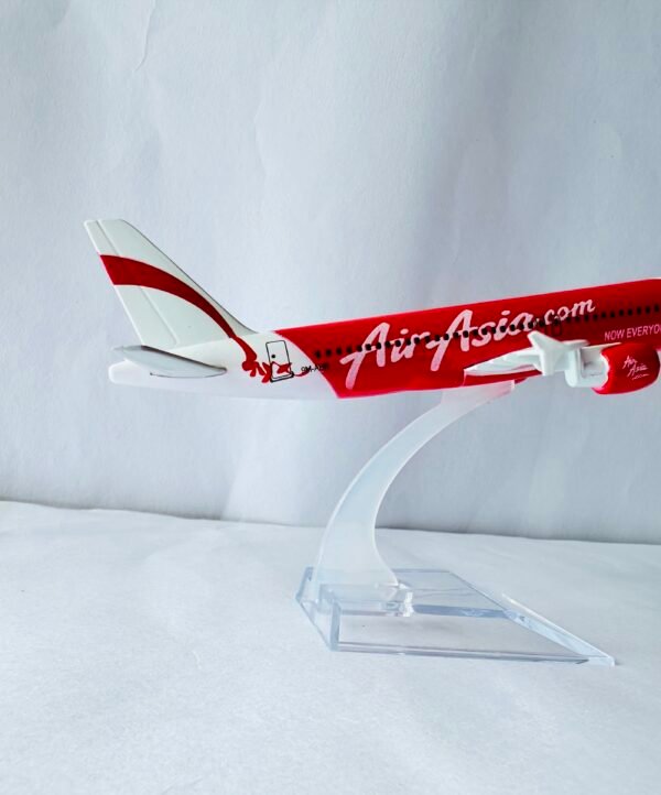 Air Asia A320 - Image 3